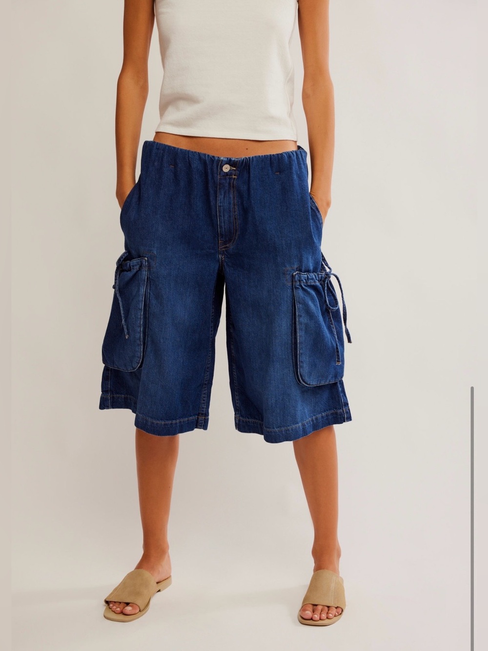 Free People We The Free Marty Crop Cargo Jeans, exaggerated bermuda - Picture 4 of 10
